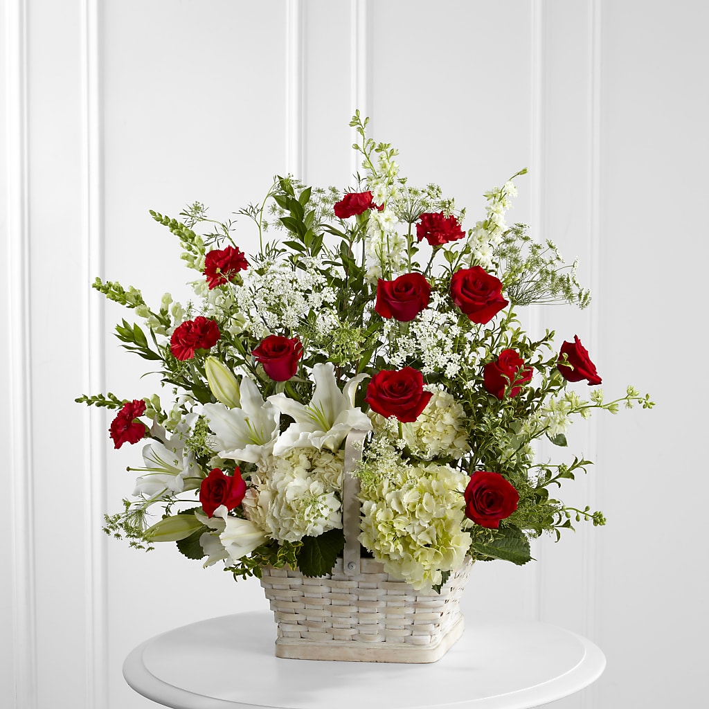 In Loving Memory Arrangement – Bittner-long Floral And Greenhouse, Somerset PA