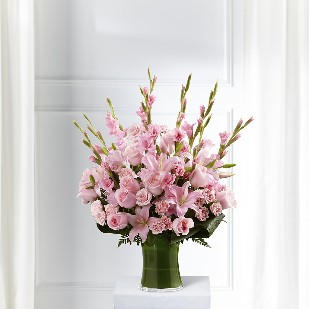 Lovely Tribute Bouquet – Bittner-long Floral And Greenhouse, Somerset PA