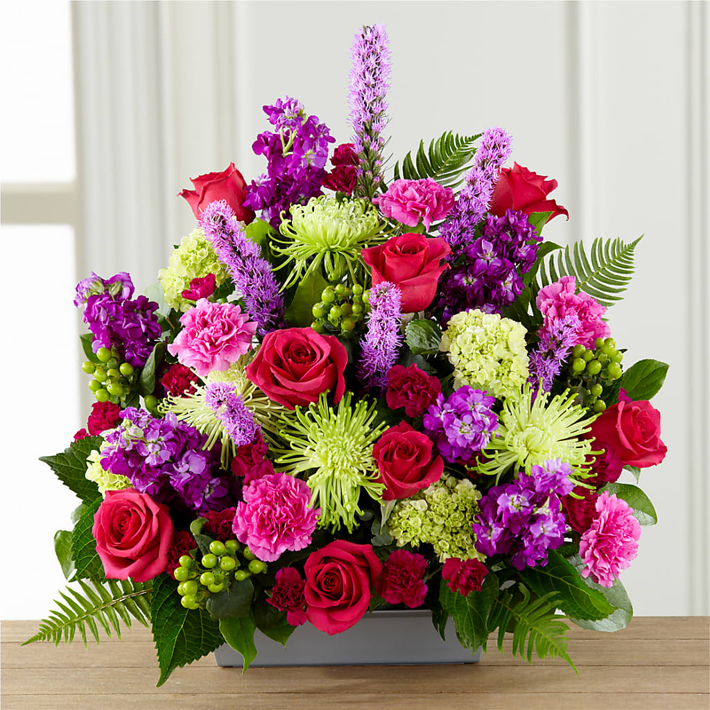 Warm Embrace Arrangement – Bittner-long Floral And Greenhouse, Somerset PA
