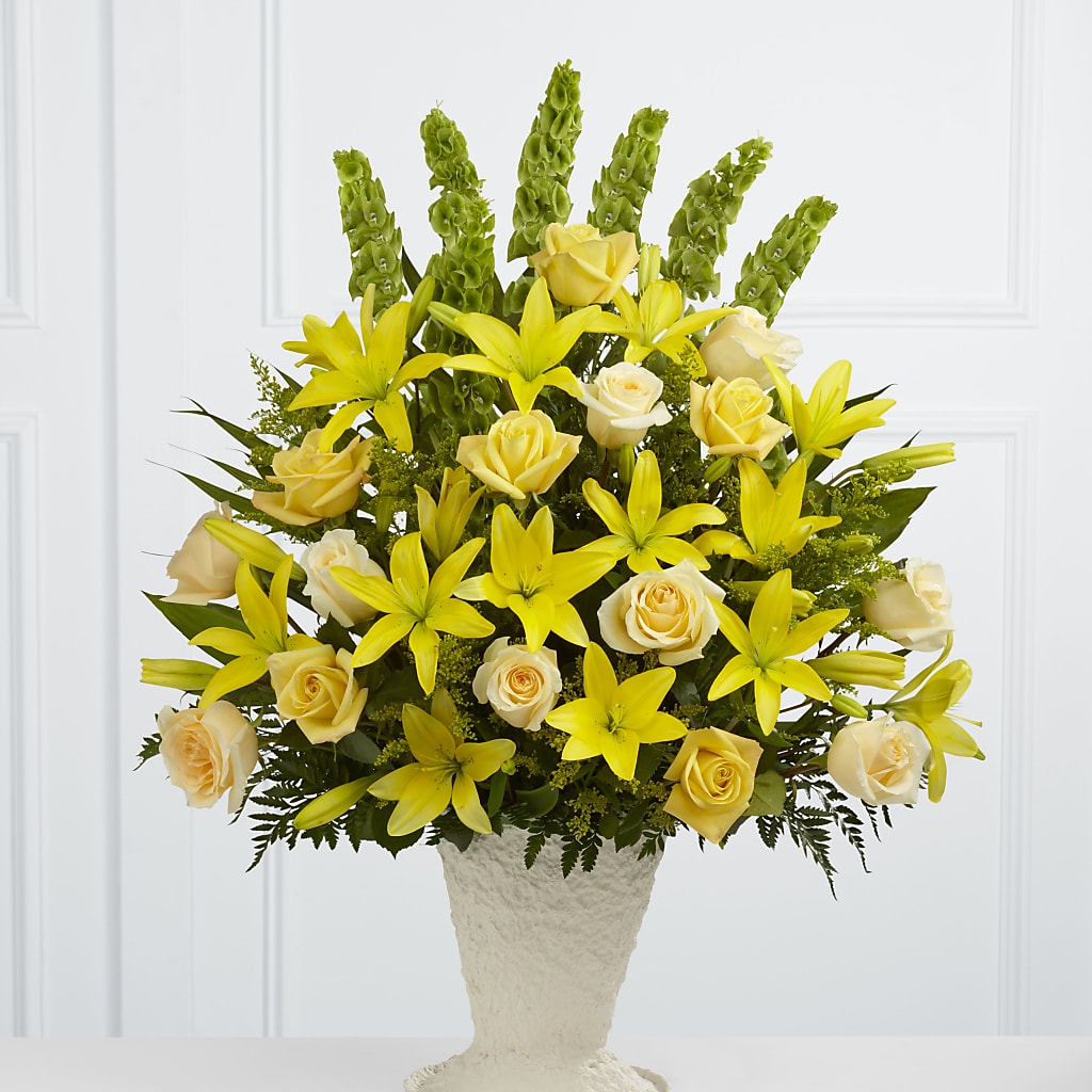 Golden Memories Arrangement – Bittner-long Floral And Greenhouse, Somerset PA