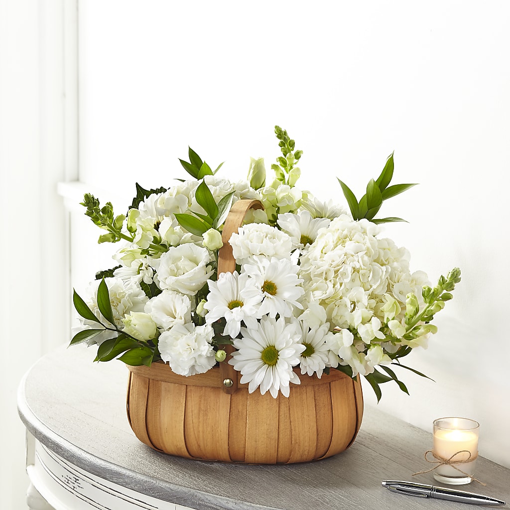Pure Ivory Basket – Bittner-long Floral And Greenhouse, Somerset PA