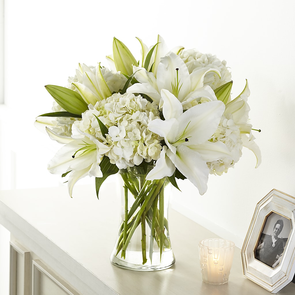 Compassionate Lily Bouquet – Bittner-long Floral And Greenhouse, Somerset PA