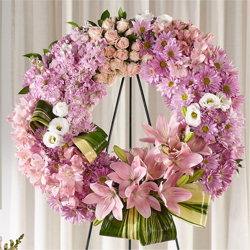 Gift of Warmth Wreath – Bittner-long Floral And Greenhouse, Somerset PA