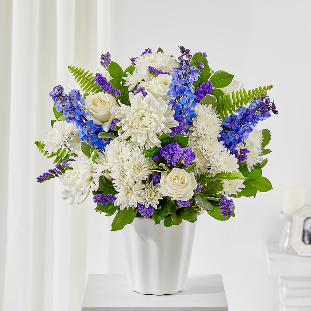 Hold Dear Tabletop Basket – Bittner-long Floral And Greenhouse, Somerset PA