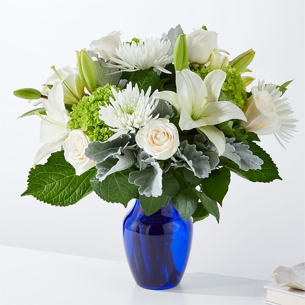 Snowy Dreams Bouquet – Bittner-long Floral And Greenhouse, Somerset PA