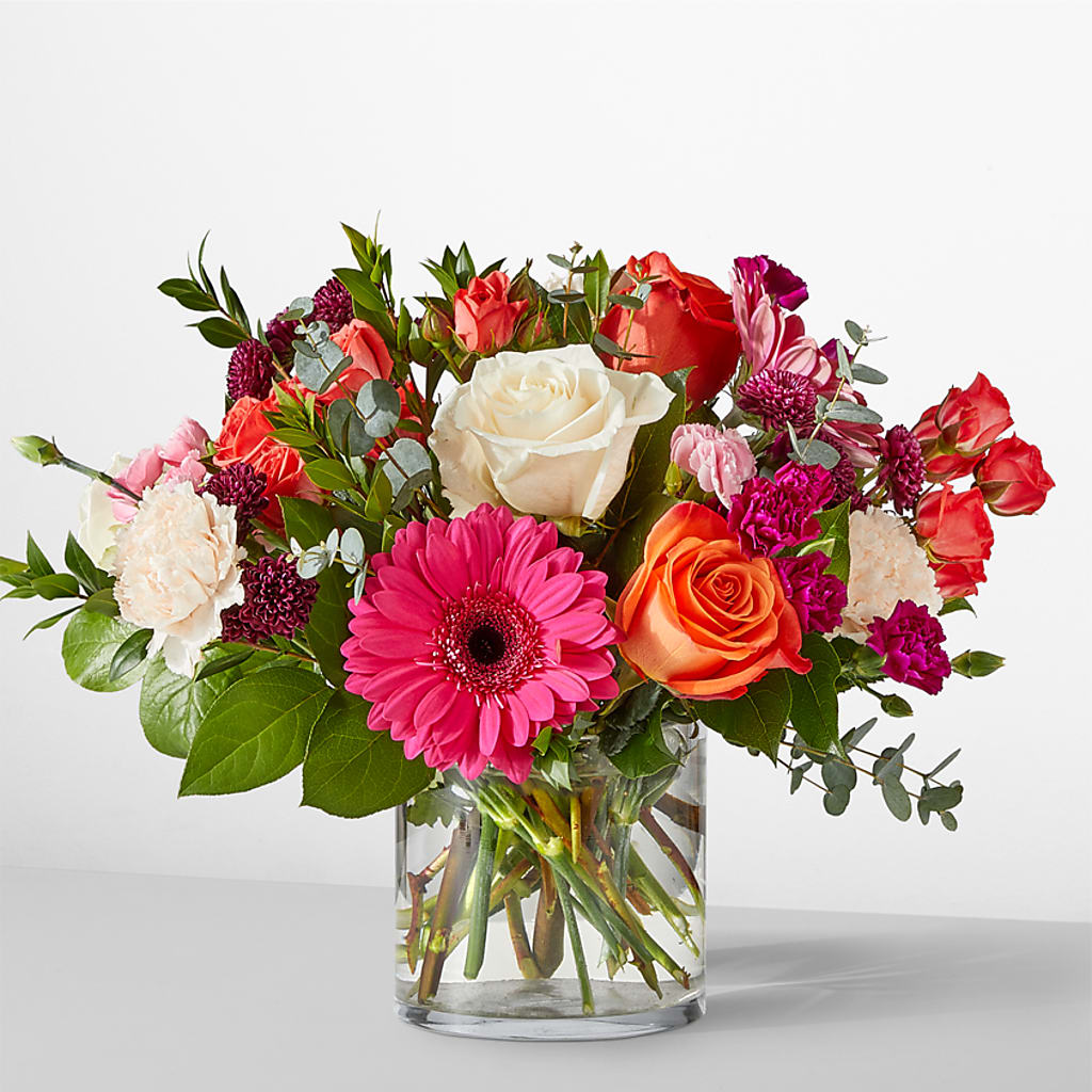 Smell the Roses Bouquet – Bittner-long Floral And Greenhouse, Somerset PA