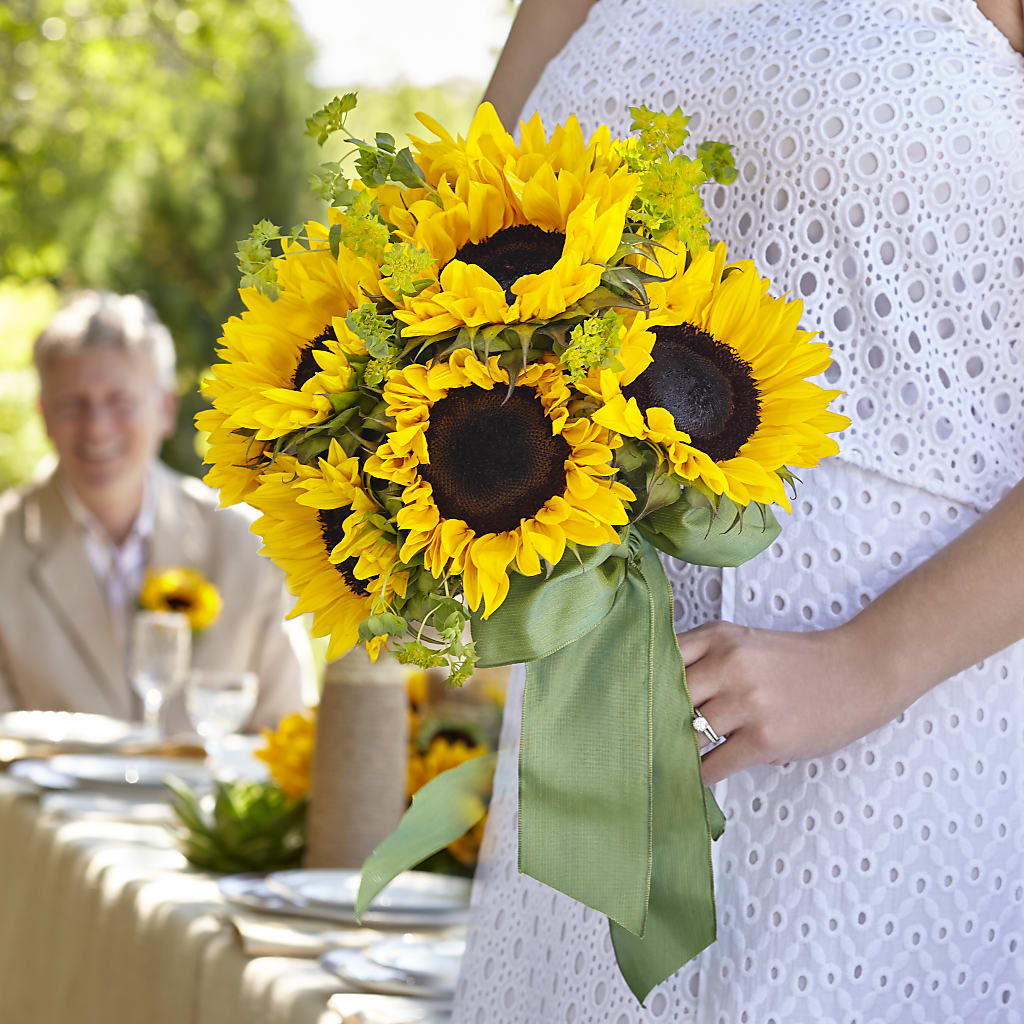 Free Spirit Bouquet – Bittner-long Floral And Greenhouse, Somerset PA