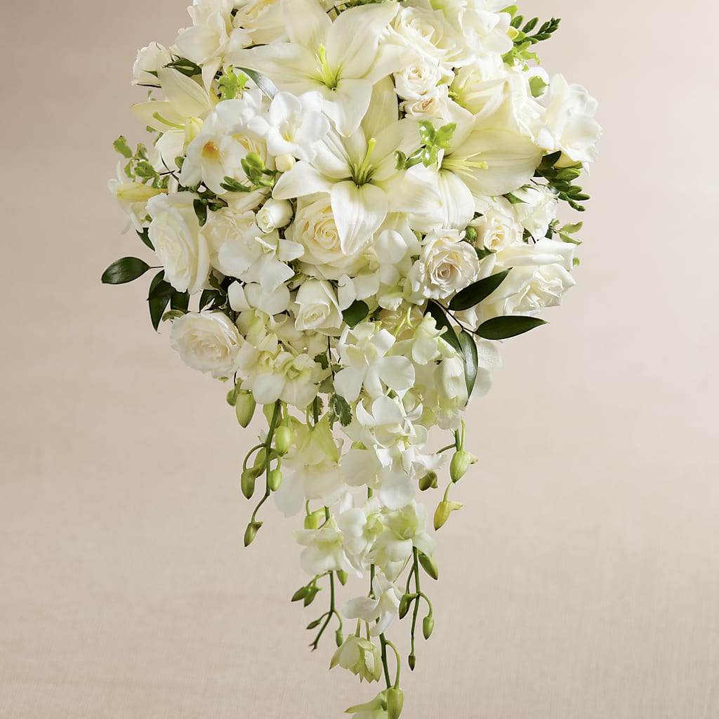 White Wonders Bouquet – Bittner-long Floral And Greenhouse, Somerset PA