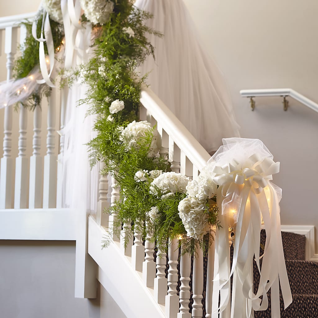 Champagne Dreams Garland – Bittner-long Floral And Greenhouse, Somerset PA
