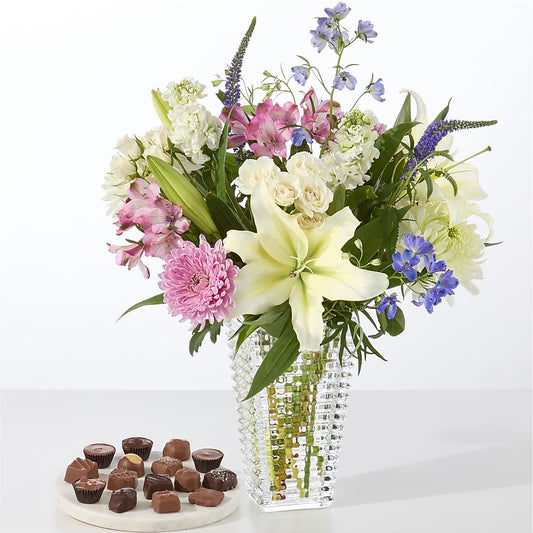 Winter Celebration Bouquet –  Bittner-long Floral And Greenhouse, Somerset PA