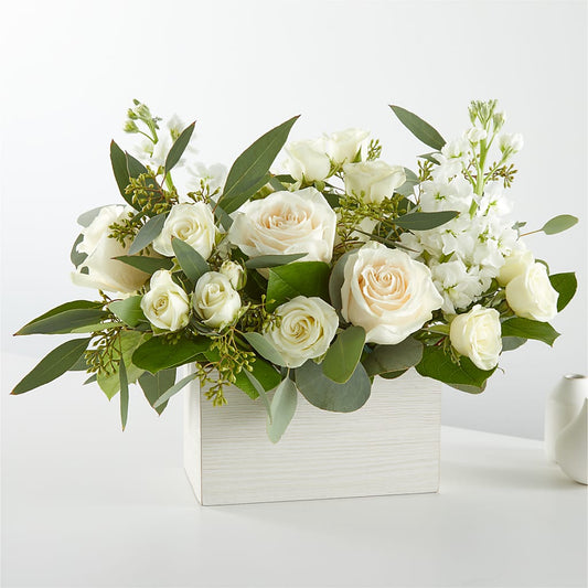 Fresh Linen Box Bouquet –  Bittner-long Floral And Greenhouse, Somerset PA
