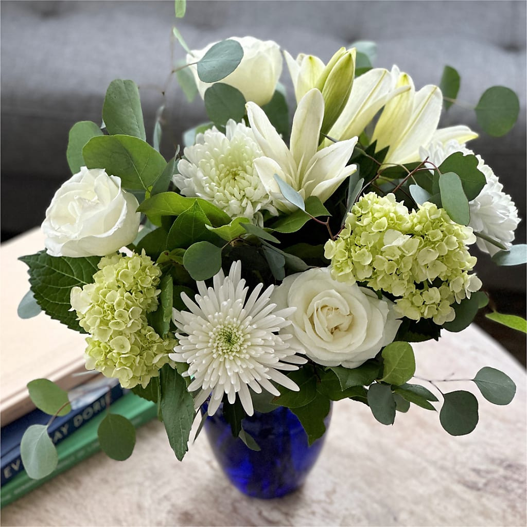 Snowy Dreams Bouquet –  Bittner-long Floral And Greenhouse, Somerset PA