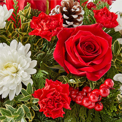 Holiday Soiree Centerpiece –  Bittner-long Floral And Greenhouse, Somerset PA