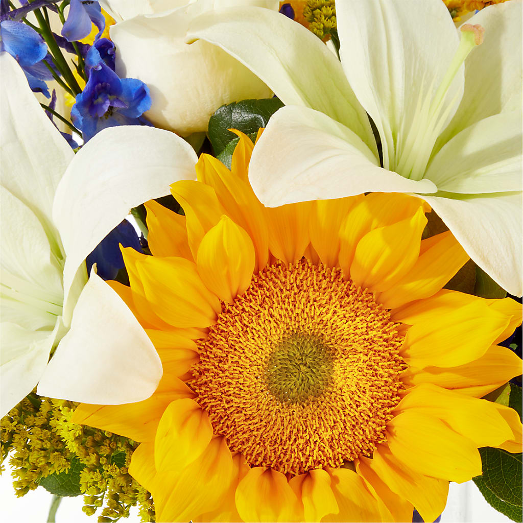 Stargazing Bouquet –  Bittner-long Floral And Greenhouse, Somerset PA