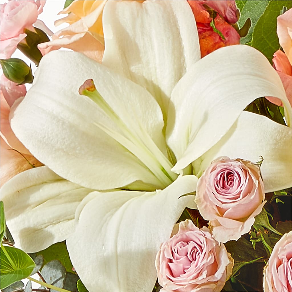 Grapefruit Splash Bouquet –  Bittner-long Floral And Greenhouse, Somerset PA